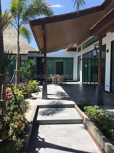 BAN6745: Tropical Villas for Sale in Bang Tao. Photo #53