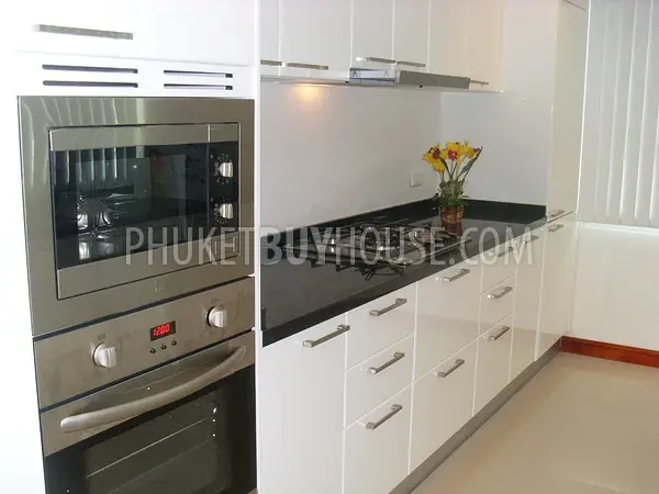 PAT6791: House with Sea View + 2 Studios in Patong. Photo #5