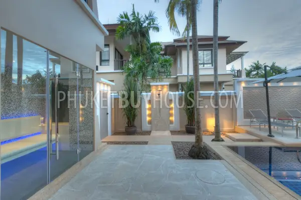 BAN6792: Magnificent Villa For Sale in Laguna, Bang Tao. Photo #19