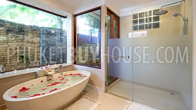KAT6960: Magnificent Sea View Villa in Kata Beach Area. Fotoğraf #6