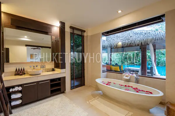 KAT6960: Magnificent Sea View Villa in Kata Beach Area. Fotoğraf #16