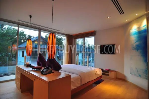 BAN6779: Luxury Apartments on the first line of Bang Tao Beach. Photo #10