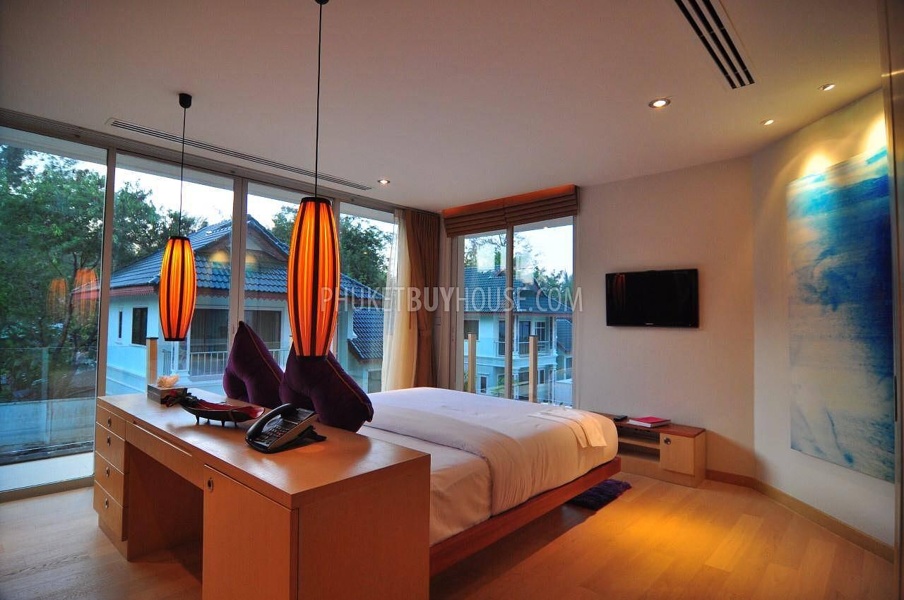 BAN6779: Luxury Apartments on the first line of Bang Tao Beach. Photo #10