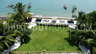 BAN6779: Luxury Apartments on the first line of Bang Tao Beach. Photo #13
