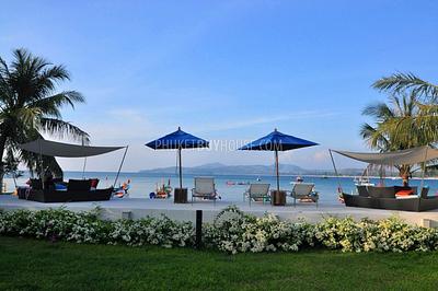 BAN6779: Luxury Apartments on the first line of Bang Tao Beach. Photo #16