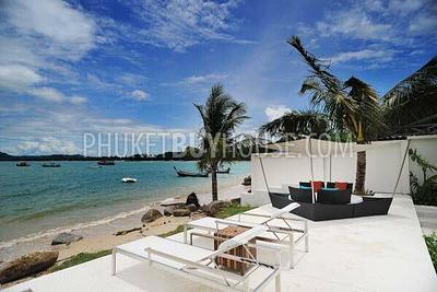 BAN6779: Luxury Apartments on the first line of Bang Tao Beach. Photo #17