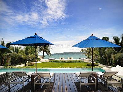 BAN6779: Luxury Apartments on the first line of Bang Tao Beach. Photo #1