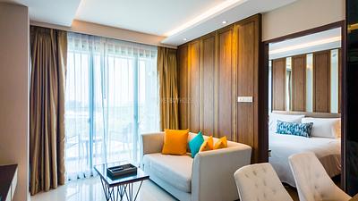 SUR22149: Elegant 2-Bed Apartment near Surin Beach