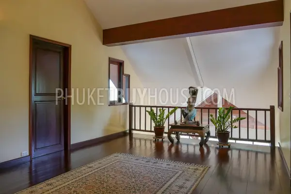 PAT7206: Three Bedroom Villa on a Hill Above Patong. 照片 #3