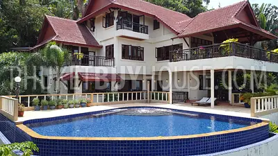 PAT7206: Three Bedroom Villa on a Hill Above Patong. Photo #4