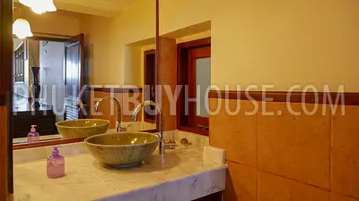 PAT7206: Three Bedroom Villa on a Hill Above Patong. Photo #6