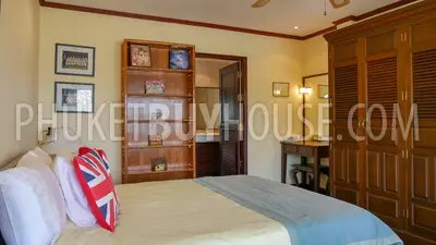 PAT7206: Three Bedroom Villa on a Hill Above Patong. Photo #37