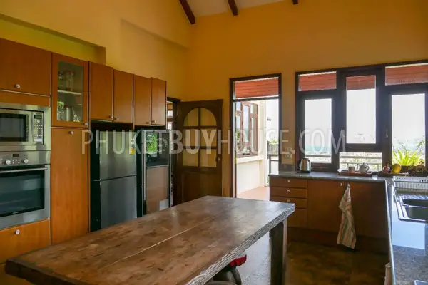 PAT7206: Three Bedroom Villa on a Hill Above Patong. 照片 #22