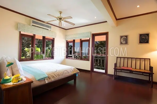 PAT7206: Three Bedroom Villa on a Hill Above Patong. 照片 #5