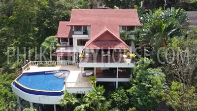 PAT7206: Three Bedroom Villa on a Hill Above Patong. Photo #58