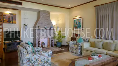 PAT7206: Three Bedroom Villa on a Hill Above Patong. Photo #41