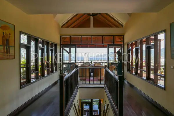 PAT7206: Three Bedroom Villa on a Hill Above Patong. 照片 #35