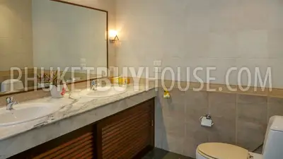 PAT7206: Three Bedroom Villa on a Hill Above Patong. Photo #38