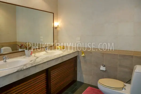 PAT7206: Three Bedroom Villa on a Hill Above Patong. 照片 #38