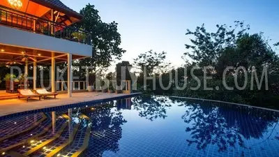 PAT7206: Three Bedroom Villa on a Hill Above Patong. Photo #8