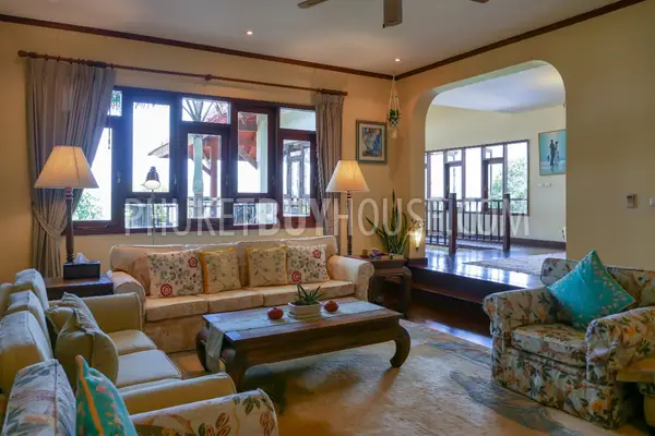 PAT7206: Three Bedroom Villa on a Hill Above Patong. 照片 #39
