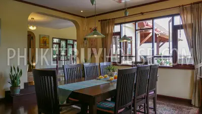 PAT7206: Three Bedroom Villa on a Hill Above Patong. Photo #31