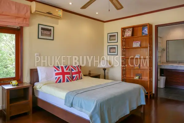 PAT7206: Three Bedroom Villa on a Hill Above Patong. 照片 #30