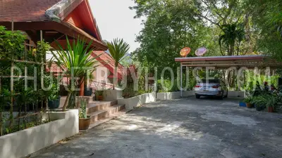 PAT7206: Three Bedroom Villa on a Hill Above Patong. Photo #62