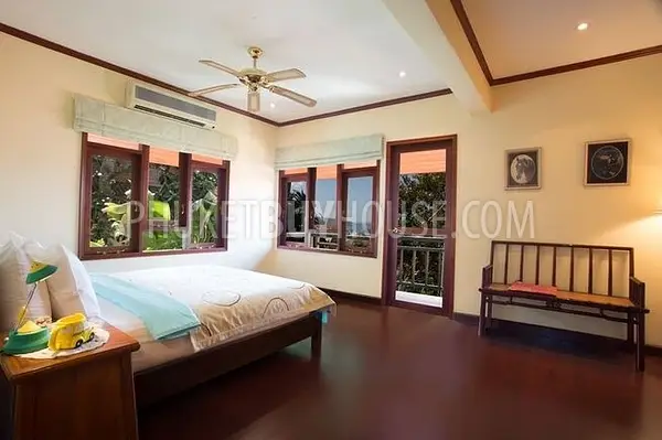 PAT7206: Three Bedroom Villa on a Hill Above Patong. 照片 #9