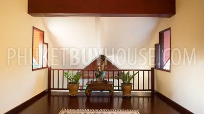 PAT7206: Three Bedroom Villa on a Hill Above Patong. Photo #20