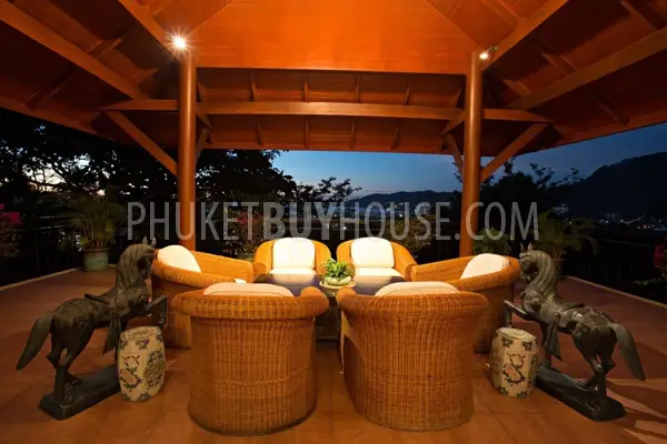 PAT7206: Three Bedroom Villa on a Hill Above Patong. 照片 #44