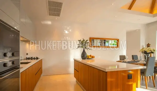 BAN22151: Tropical Villa with Three Bedrooms in Bang Tao area . Photo #7