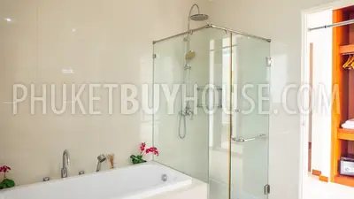 KAT7004: Luxurious Sea View Villa in Kata Beach Area. Photo #20