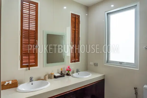 KAT7004: Luxurious Sea View Villa in Kata Beach Area. Fotoğraf #37