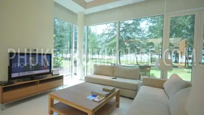 MAI6822: Stunning Beachfront Villa For Sale in Mai Khao beach. Photo #30