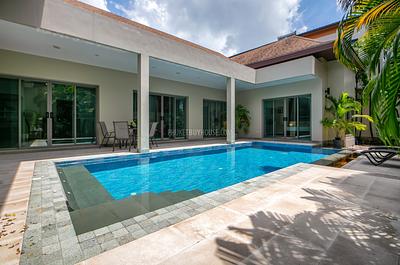RAW22194: 3 BR Villa For Sale: a perfect blend of tranquility, luxury, and investment potential in Rawai. Photo #10