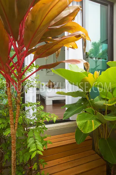 NAI6832: 2 bedroom villa with pool in Nai Harn area. Photo #12