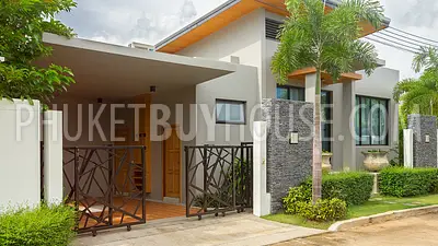 NAI6832: 2 bedroom villa with pool in Nai Harn area. Photo #26