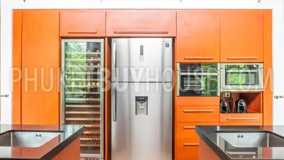 PAT6833: Luxury Villa for Sale in Patong. Photo #6