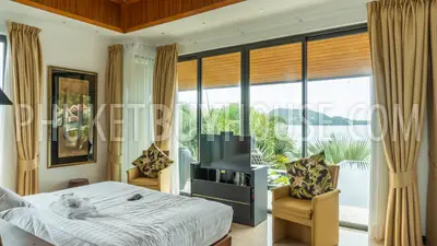 PAT6833: Luxury Villa for Sale in Patong. Photo #26