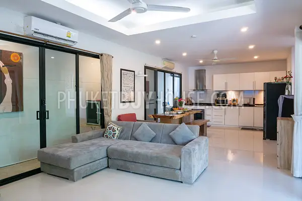 RAW22028: Serene Two-Bedroom Pool Villa with Thai Bali Influences For Sale in Rawai. Photo #4