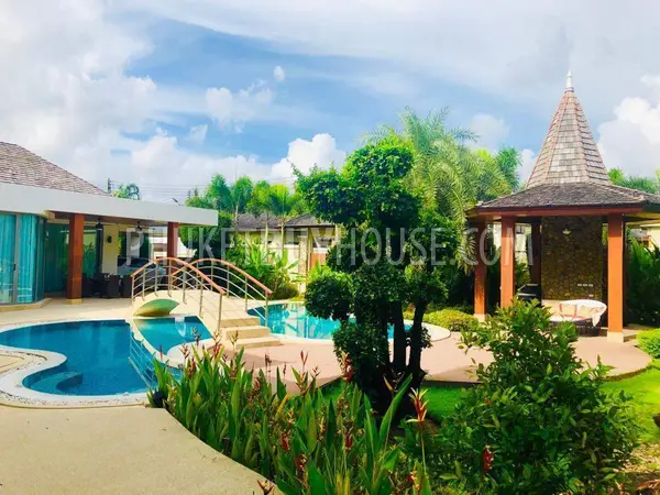 LAY6834: Luxury Villa for Sale in Layan Area. Fotoğraf #21