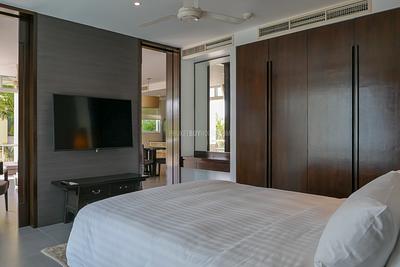 KAR22205: Luxurious Beachfront 2 BR Apartment for Sale at Karon Beach, Phuket. Photo #10