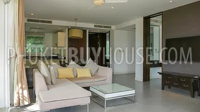 KAR22205: Luxurious Beachfront 2 BR Apartment for Sale at Karon Beach, Phuket. Photo #2