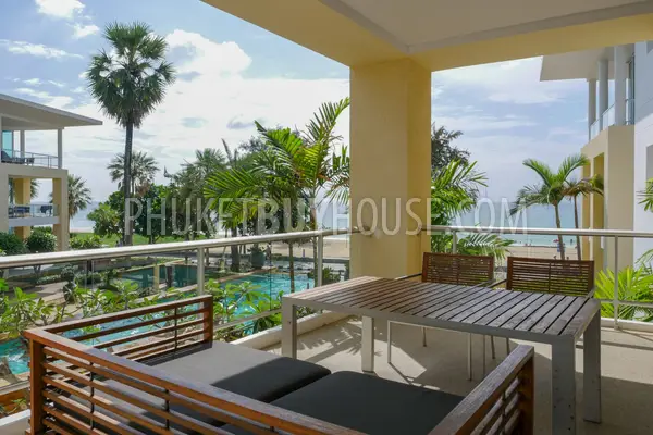 KAR22205: Luxurious Beachfront 2 BR Apartment for Sale at Karon Beach, Phuket. 照片 #5