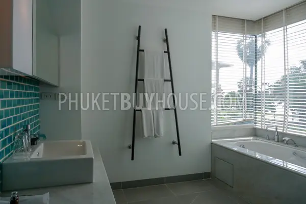 KAR22205: Luxurious Beachfront 2 BR Apartment for Sale at Karon Beach, Phuket. 照片 #25
