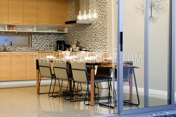 CHA6838: Modern Townhouses with Pool in Chalong. Photo #3