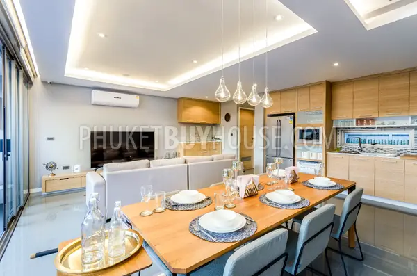 CHA6838: Modern Townhouses with Pool in Chalong. Photo #6