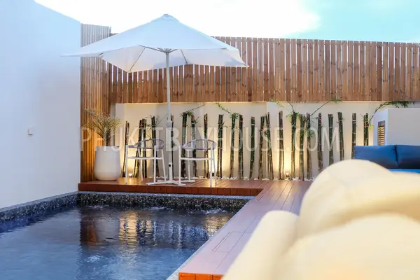 CHA6838: Modern Townhouses with Pool in Chalong. Photo #9