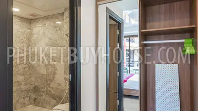 NAI22172: Luxurious 1-Bedroom Apartment for Sale in Nai Harn. Photo #5